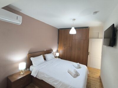 Μεγάλο υπνοδωμάτιο με AirCondition