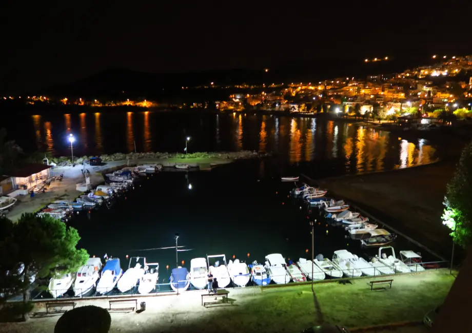 Kalamitsa beach limani kavala